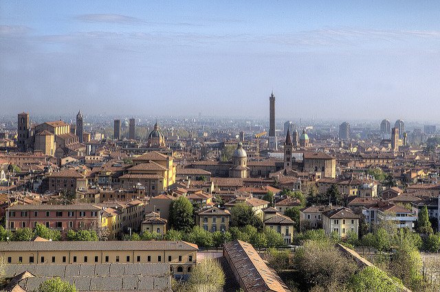 Planning for climate change in Italian cities: barriers, opportunities and future perspectives