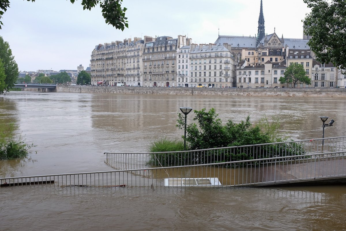 The number of rivers that may flood at the same time is changing