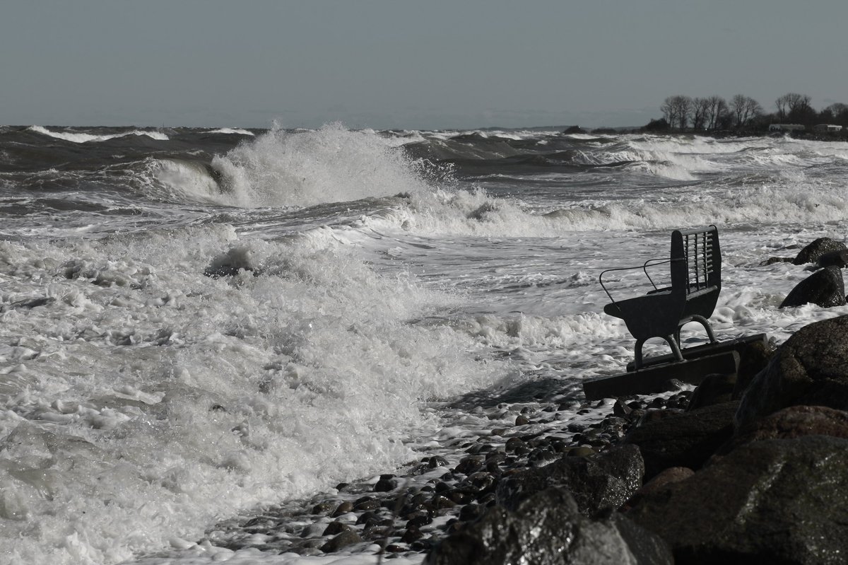 Storm surges in the near future: good news for some, bad news for others