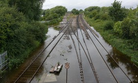 Global warming will increase damage of river flooding to European railways
